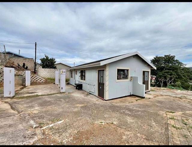 3 BEDROOM HOUSE FOR SALE IN NEWLANDS WEST